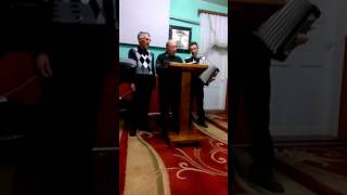Братья Славят Бога