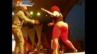 Concert de Dj Kedjevara - Prestation de ses danseuses