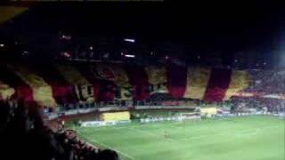Dev uA Bayrağı-Gs- Milan
