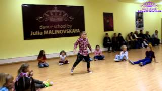 Школа танцев Юлии Малиновской 'Step By Step' Baby