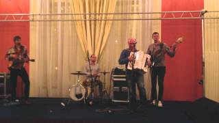 группа Ладъ - белые розы