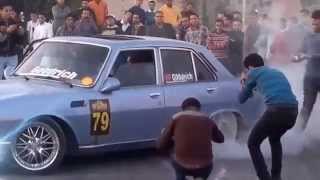 Pegout 504 & BMW E30 Drifting and Burning out In Mansoura