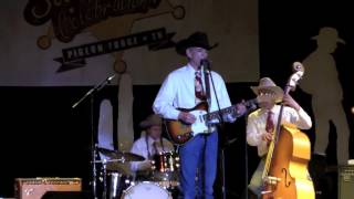 T.Scot Wilburn & The Shutup-N-Playboys: Sugar Moon