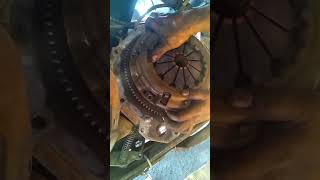 Belajar mengganti kampas kopling grand max