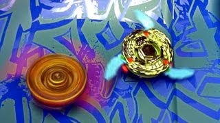Beyblade XTS Half  Pipe Battle Series Kerbecs Blade Blast X Green Kerbecs Blade Blast