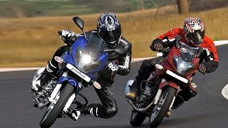Bajaj Pulsar AS200 vs Pulsar 220: Spec Comparison