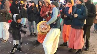Kid Dancing Enthusiastically as Devotees Chant Hare Krishna | Walking Harinam | 1/5/2020