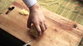 Как нарезать картофель кубиками?