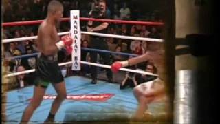 Boxing: "Violent ring".  الملاكمة : "حلقة العنف".