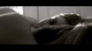A Sisters Kiss ZEMFIRA Мы разбиваемся - Girlkissing Movie and TV