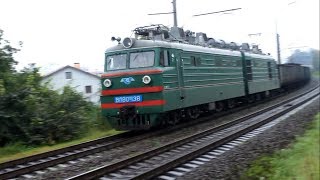 Электровоз ВЛ80к-138 и толкач ВЛ80т-1374 с тяжелым поездом
