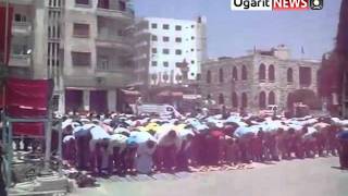 3 5 Jisr Ash Shugur Idlib أوغاريت   جسر الشغور إدلب   صلاة الجمعة في الساحات جمعة أطفال الحرية ج4