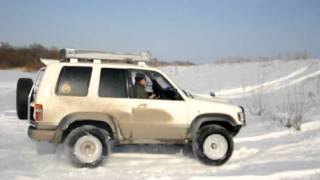 Isuzu Bighorn UBS26 Drifting and Jumping Practice