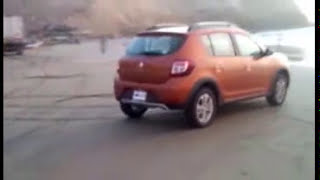 Renault Stepway 4x2 que se comporta como 4x4