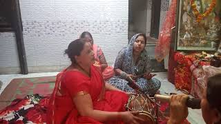 Monika dwivedi kirtan