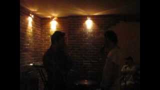 Xarabaxi sirun axjik & Yerevani sirun txerq Live at Tom Collins! :-D