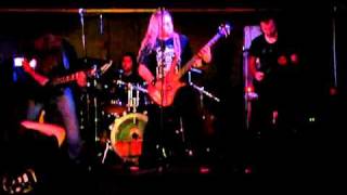 Kraamola - March (live)