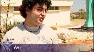 Hadassah Neurim: Vitali Gives a Tour