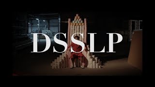 Tomasi - Du sperme sur le peignoir