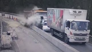 Момент серьёзного ДТП в Челябинской области попал на видео