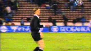 Od koga li to sada beze Grobari na jugu Marakane,neka pometnja aaa cu,cu,cu 27.4.1991 FCRS-PFC 3-1