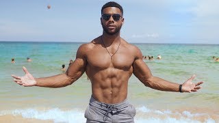 FITTEST GUY ON THE BEACH!