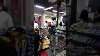 Agresión en un supermercado en San Salvador