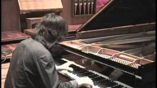 Antonii Baryshevskiy. Stravinsky Trois mouvements de Petroucka