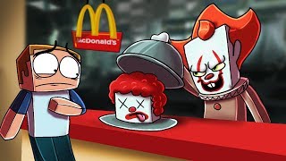 Minecraft | IT THE CLOWN ARMY TAKES OVER MCDONALDS! (Pennywise vs Ronald Mcdonald)