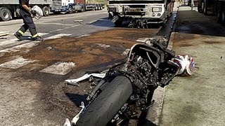 Aparatoso accidente, motocicleta se impacta contra tráiler y deja 2 muertos