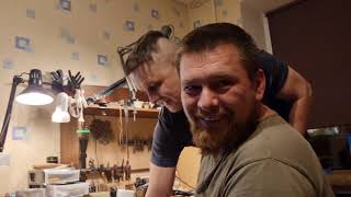 Чёрная кисонька и игрушки для больших мальчиков. Артём сшил кошелёчек