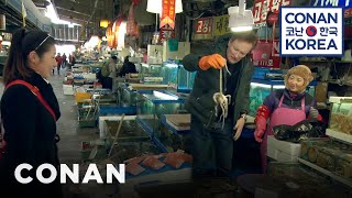 Conan Visits Noryangjin Fish Market