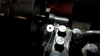 Токарный станок своими руками, электронная автоподача. Тесты homemade lathe metal