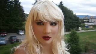 Female mask Taylor