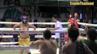 Reggae Bar - Phi Phi Island - Drunk Blonde Fighting - Round 2