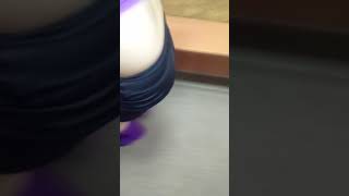 Vlog  мы с.девочками бесимся в раздевалке♛/смотрить онлайн подружки деред тренировкой дурачимся??