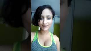 Canlı Yayın Esnasında Makyaj Yapan Kızdan Meme Şov I #periscope