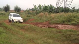 Kia sportage offroad pagedangan redland indonesia 130907