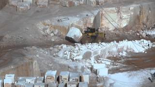 Ve sahne Komatsu Lastik Tekerlekli Yükleyici WA500'ün!
