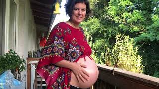 twin pregnancy, belly bump