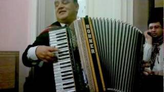 Weltklasse Akkordeonist HOHNER ALPINA