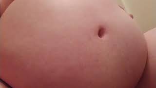 Belly jiggle