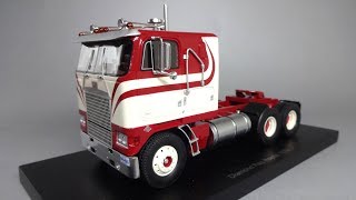 1975 Diamond Reo Royale / Седельный тягач / Масштабная модель 1:43 - Neo Scale Models