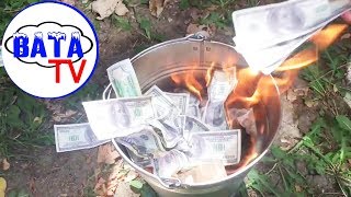 Как Россия от доллара избавляется
