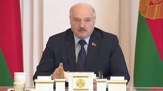 Лукашенко: Оглоблю в руки – и вперёд на заводы! Десять дней и всё! Мы должны посеять!