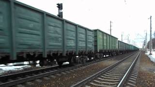 Электровоз ВЛ10-1745 с грузовым поездом