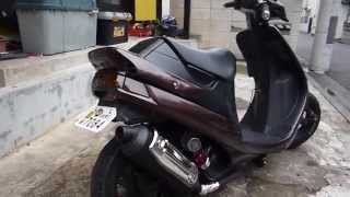 "Slammed Scooter" 車高短スクーター