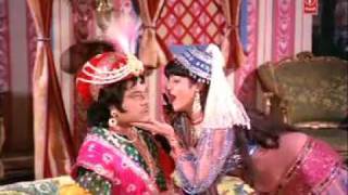 Jayamalini's sexy Arabian belly dance