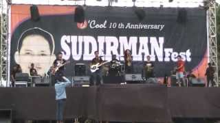 Burgerkill tiga titik hitam by anyway band kendari