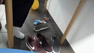 Shoeplay stream: Doing a puzzle while wearing my sneakers + Trampling stuff